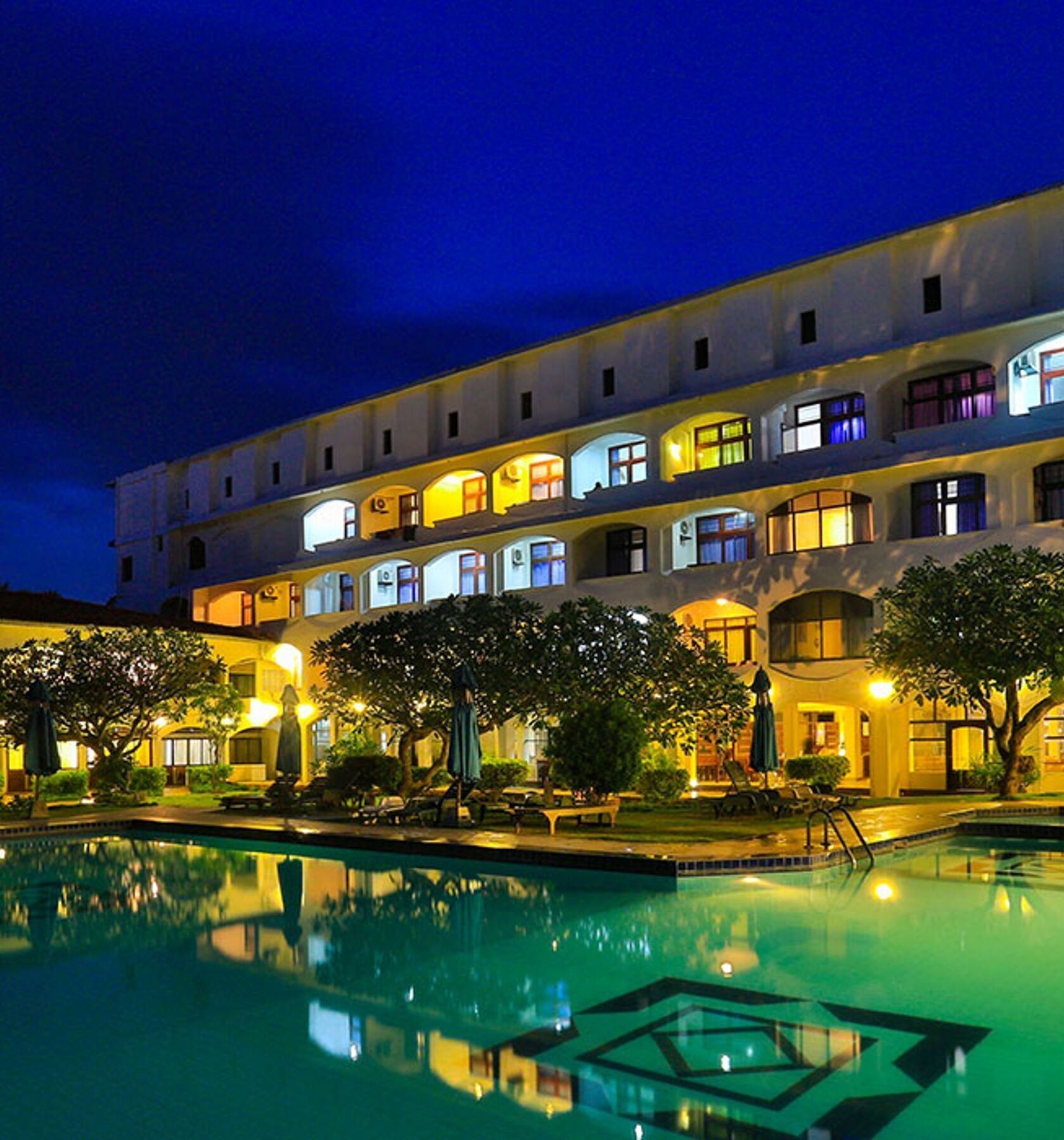 Hotel Lanka Super Corals Hikkaduwa Εξωτερικό φωτογραφία